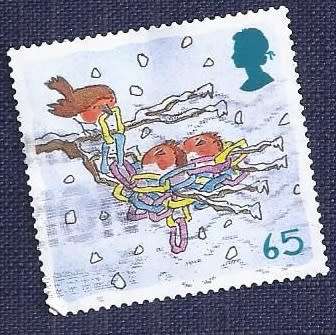 Britain.2001.Christmas   65p   Robins in Paper Chain Nest