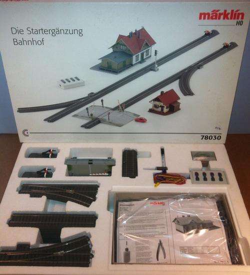 Marklin HO Crossing Gate Set
