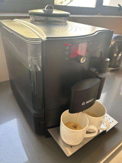 COFFEE MACHINE