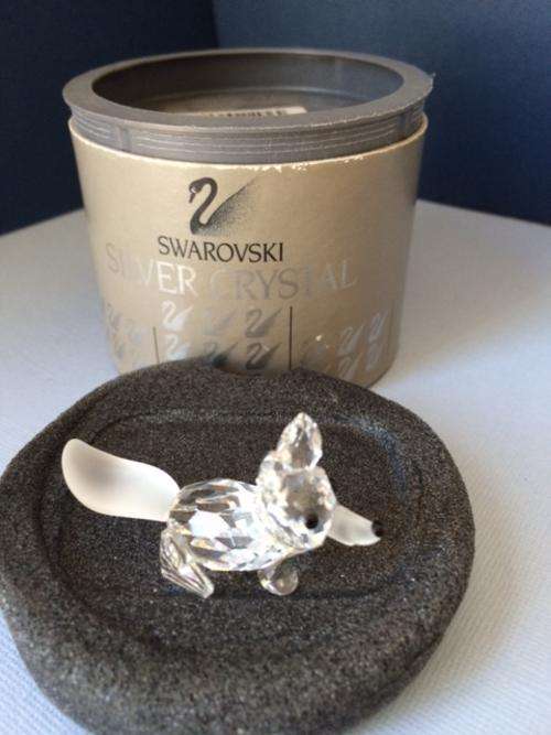 Swarovski crystal figurine ~ small fox  running