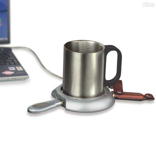 USB mug warmer and hub