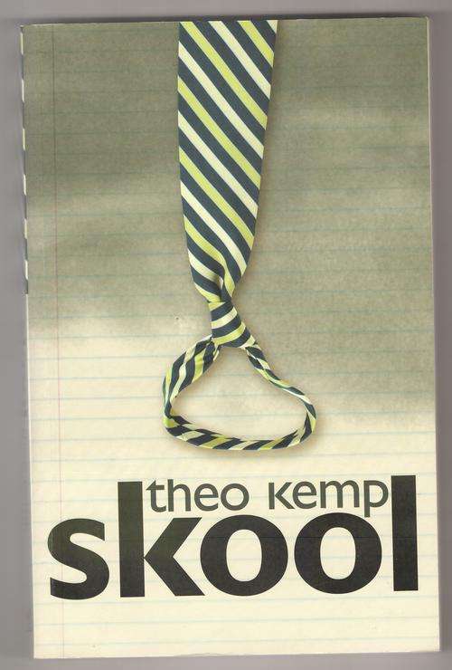 Skool  -  Theo Kemp