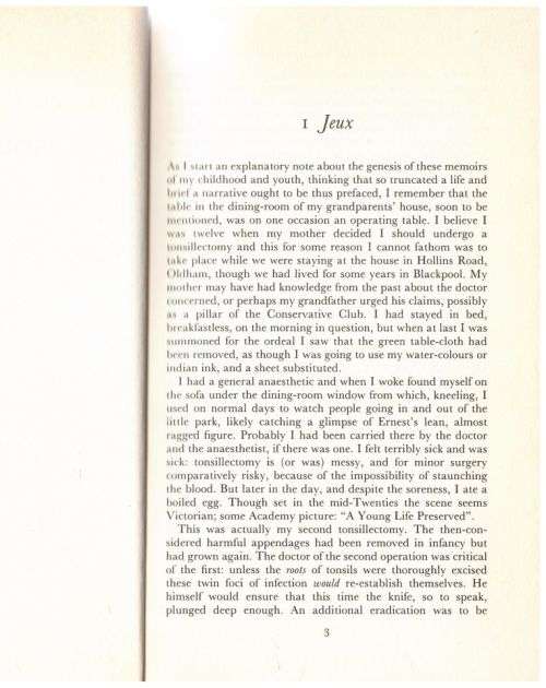 The Strange and the Good: Collected Memoirs -- Roy Fuller