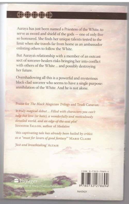 Priestess of the White -- Trudi Canavan