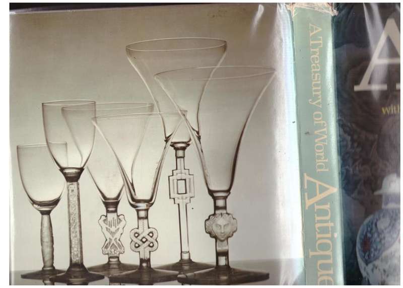 A Treasury of World Antiques -- Anthony Livesey