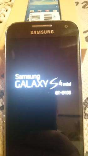 Samsung Galaxy S4 mini Blue