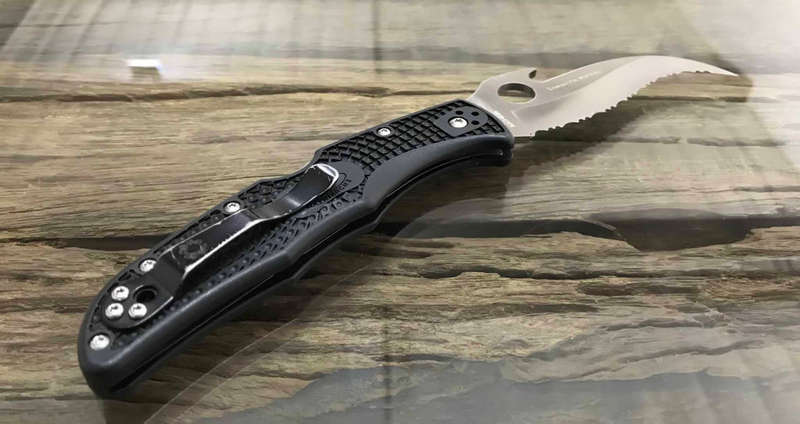 Spyderco Matriarch 2 Lightweight Emerson Opener Knife C12SBK2W