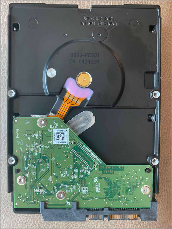 Western Digital WD40EFRX RED - 4TB NAS Hard Drive
