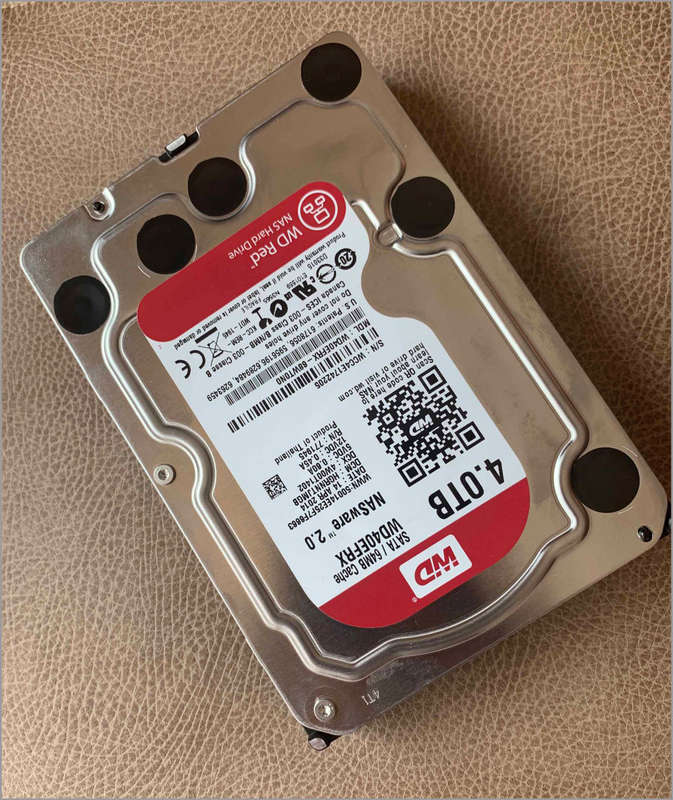 Western Digital WD40EFRX RED - 4TB NAS Hard Drive