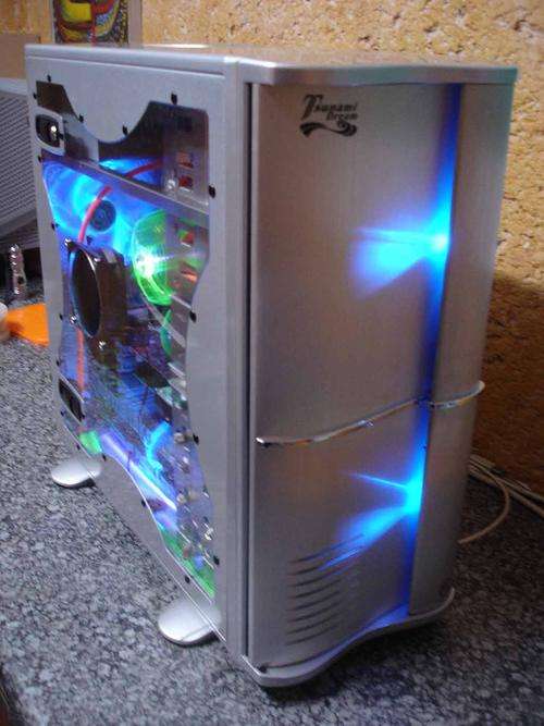Thermaltake Tsunami Tower Case for desktop PC with Lan Bag