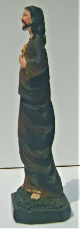 JESUS - SACRED HEART STONE RESIN FIGURINE 14 cm