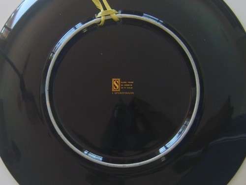 "ACHILLES TRIUMPH" - PLATE 27.5cm - PORCELAIN WITH 24K GOLD GILDED DESIGN SIGNED I. SPYROPOULOS