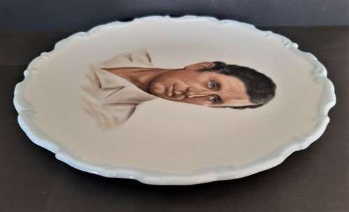 VINTAGE ROYAL ALBERT BONE CHINA PLATE - PRINCE OF WALES MARRIAGE TO LADY DIANNA 1981 21.5cm - 8 3/8`