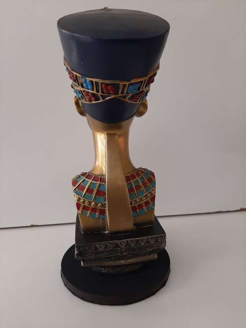 QUEEN NEFERTITI BUST