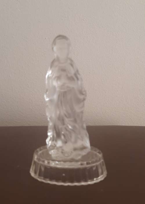 FROSTED MADONNA (MOTHER MARY) STATUE