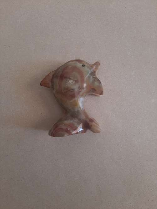 ONYX/MARBLE DOLPHIN