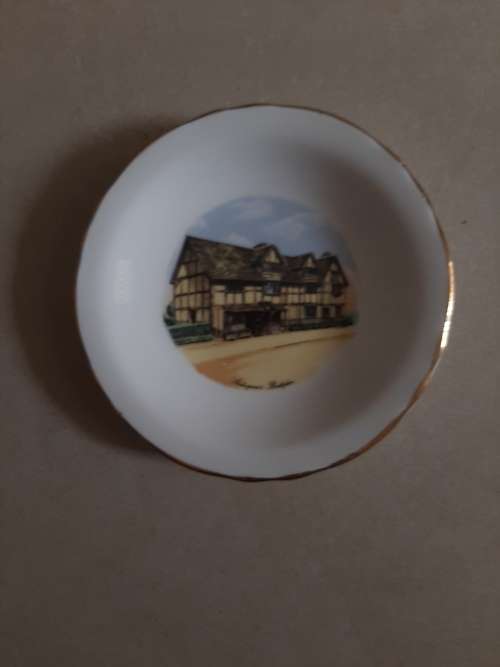SHAKESPEARE`S BIRTHPLACE PORCELAIN PLATE