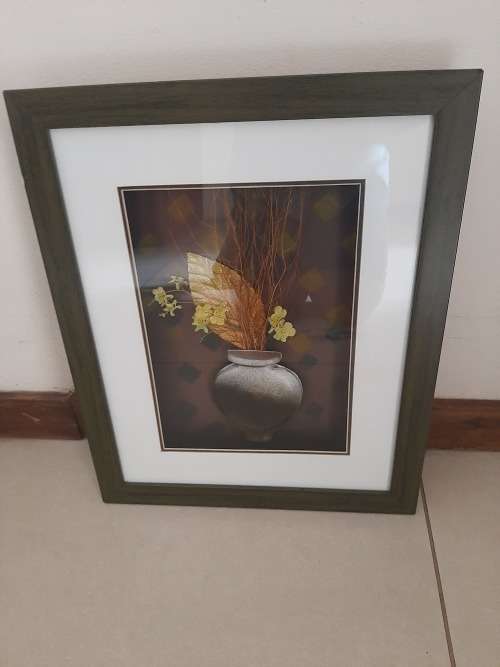 RELIEF FLOWER IN POT IN A FRAME