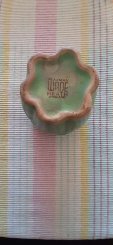FLAXMAN WADE HEATH SUGAR BOWL WITH NICKEL SILVER TOP AND SPOON (E.P.N.S)