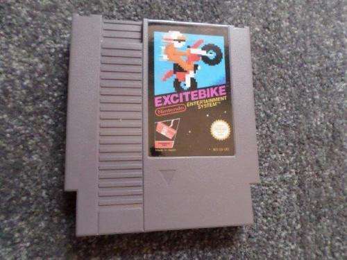 Excite Bike - Nintendo Entertainment System (NES)