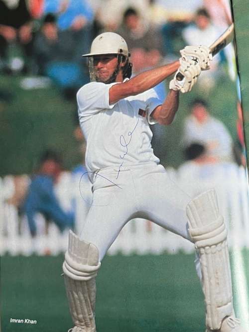 Cricket Programme - Hong Kong Silk Cut Challenge All Rounders Trophy 21/12/1986 **SIGNED**