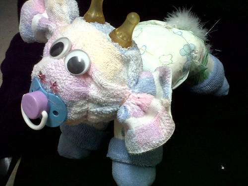 The perfect babyshower gift - Baby cow