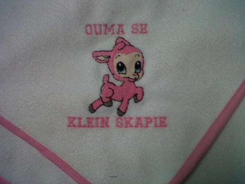 Embroided Burpers with  Bias Binding - Ouma se klein skapie