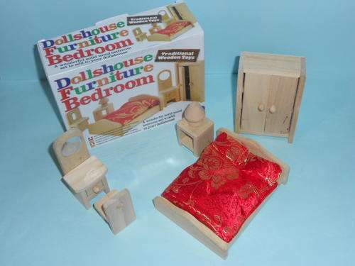 Dolls House Furniture