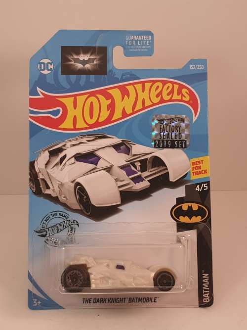 Batman 2019 set of 9 cars including Treasure Hunt.