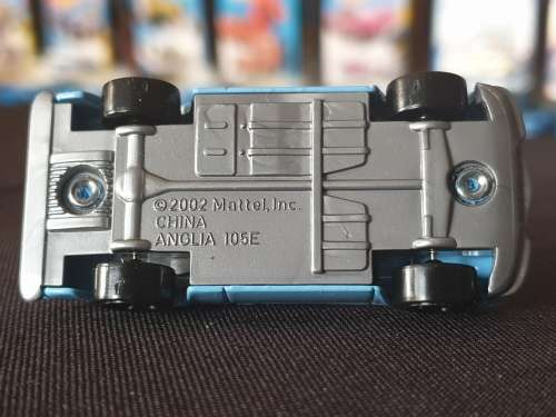 Hot Wheels Ford Anglia from Harry Potter playset