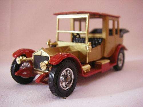 MATCHBOX M.O.Y 1912 ROLLS ROYCE Y-7 RED & GOLD