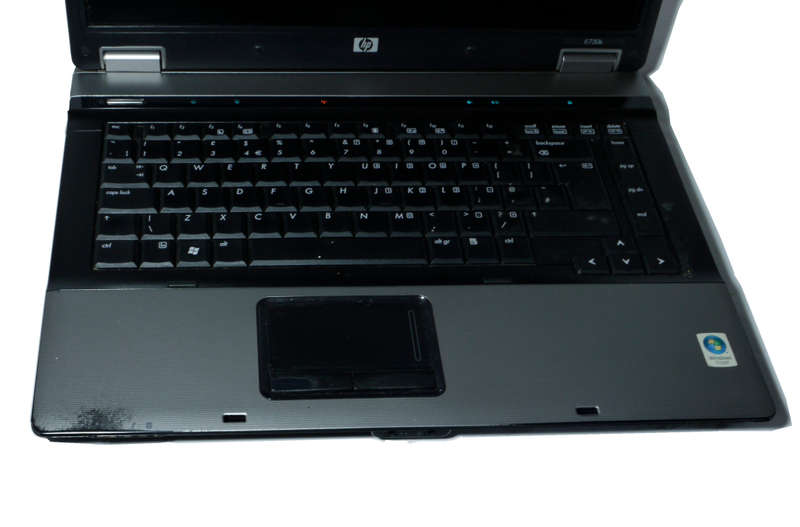 HP Compaq 6730B Laptop 2