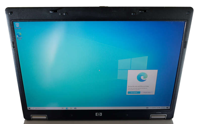 HP Compaq 6730B Laptop 2
