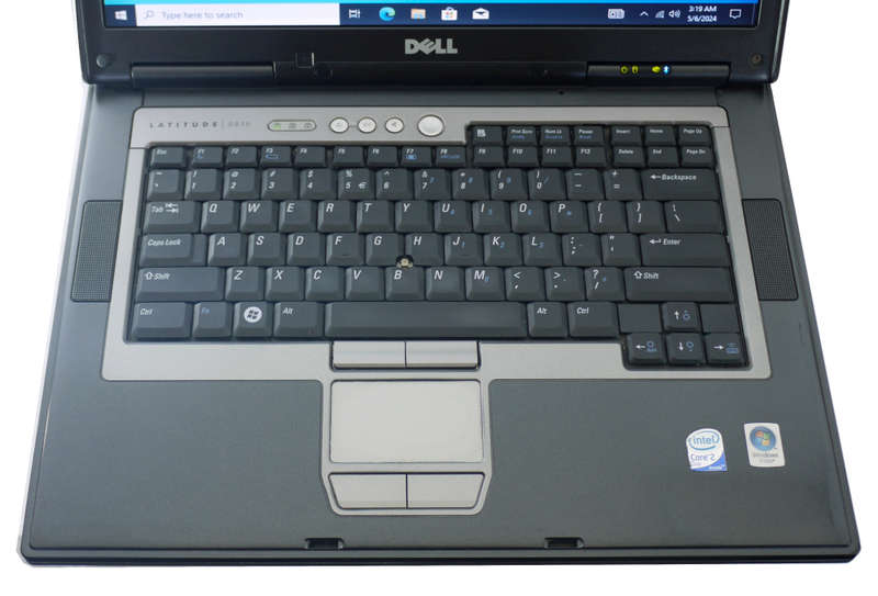 Dell Latitude D830(PP04X) Laptop