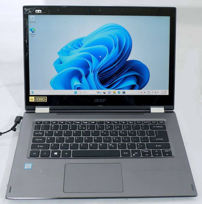 Acer Spin SP314-51 - Intel i3 6006U @ 2.00GHz, 1 TB HDD, 4 GB RAM (CRACKED SCREEN GLASS) Laptop