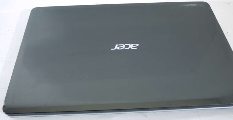 ACER Aspire E1-571 - Intel i7 3632QM @ 2.20Ghz 8Threads, 4GB RAM, 500GB Storage, 4H bat (No Charger)
