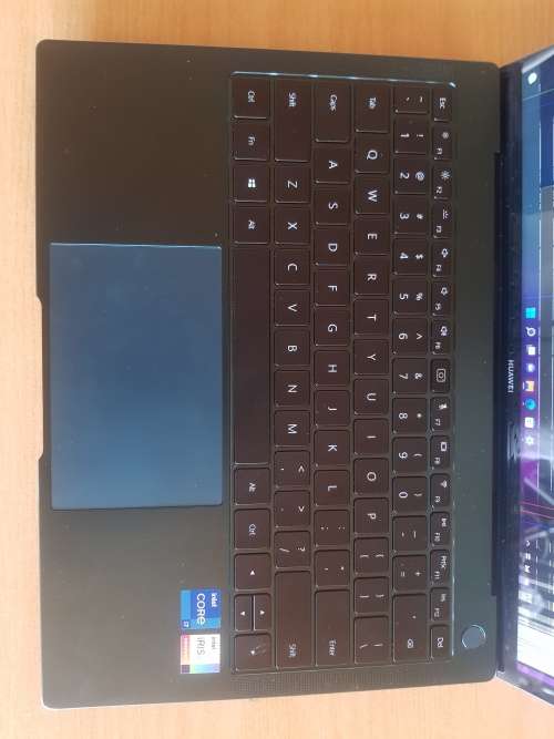 Huawei MateBook X Pro 2021 13.9` | i7 11th gen | 1TB NVME SSD | 16GB DDR4 | Forest greeen | (READ!)