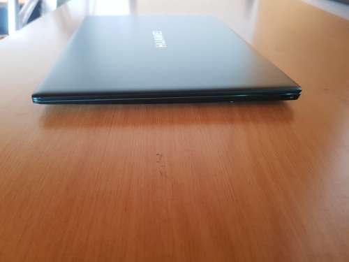 Huawei MateBook X Pro 2021 13.9` | i7 11th gen | 1TB NVME SSD | 16GB DDR4 | Forest greeen | (READ!)