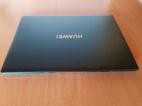 Huawei MateBook X Pro 2021 13.9` | i7 11th gen | 1TB NVME SSD | 16GB DDR4 | Forest greeen | (READ!)