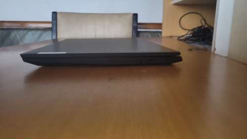 7th Gen Lenovo IdeaPad i3 @ 2.30Ghz, 4gb Ram, 1tb HHD, USB3.0, HDMI , 15.6` Display , Windows10