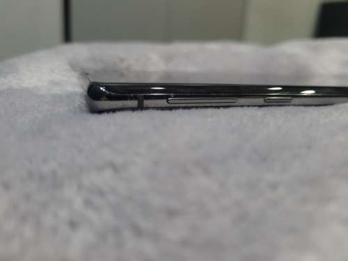 Samsung Galaxy S10 128GB [MINT CONDITION]