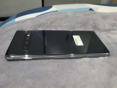 Samsung Galaxy S10 128GB [MINT CONDITION]
