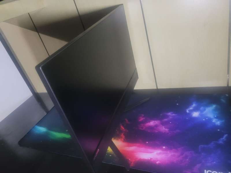 Lenovo AIO i5 32GB RAM 512GB SSD 23 TouchScreen All-in-One Desktop PC