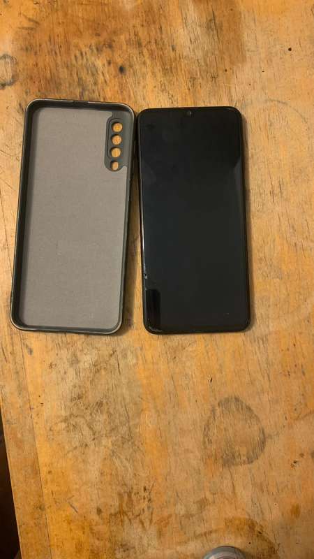 SAMSUNG GALAXY A30S UP FOR GRABS!!