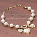 Bracelet heart small flower pendant man Made pearl Bracelet