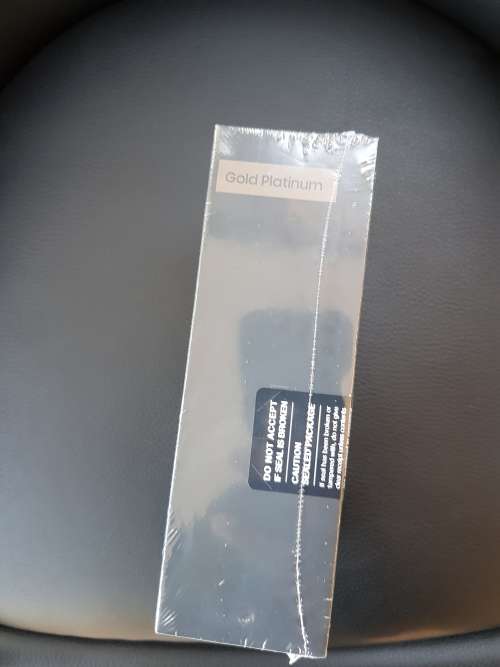 Samsung S7 32GB - Brand New
