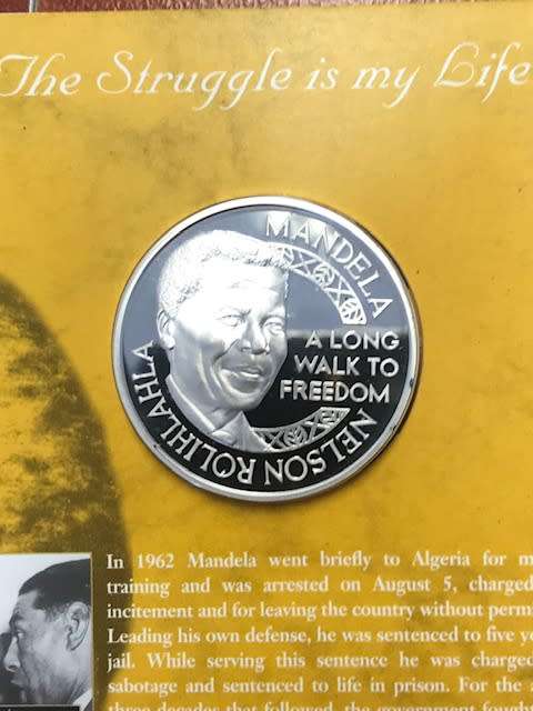 Mandela Silver 1 OZ - Long Walk to Freedom