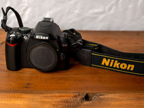 Nikon D40