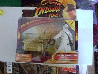 Hasbro - Indiana Jones - Indiana Jones with Ark -  Raiders of the Lost Ark