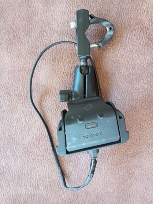 TOMTOM RIDER GPS WITH MAPS AFRICA AND CARDO HEADSET